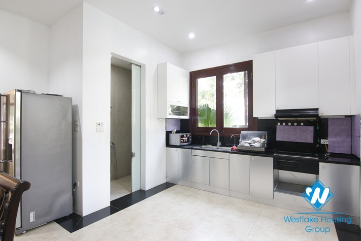 Spacious corner villa for rent in the heart of Vinhomes Riverside, Long Bien, Hanoi